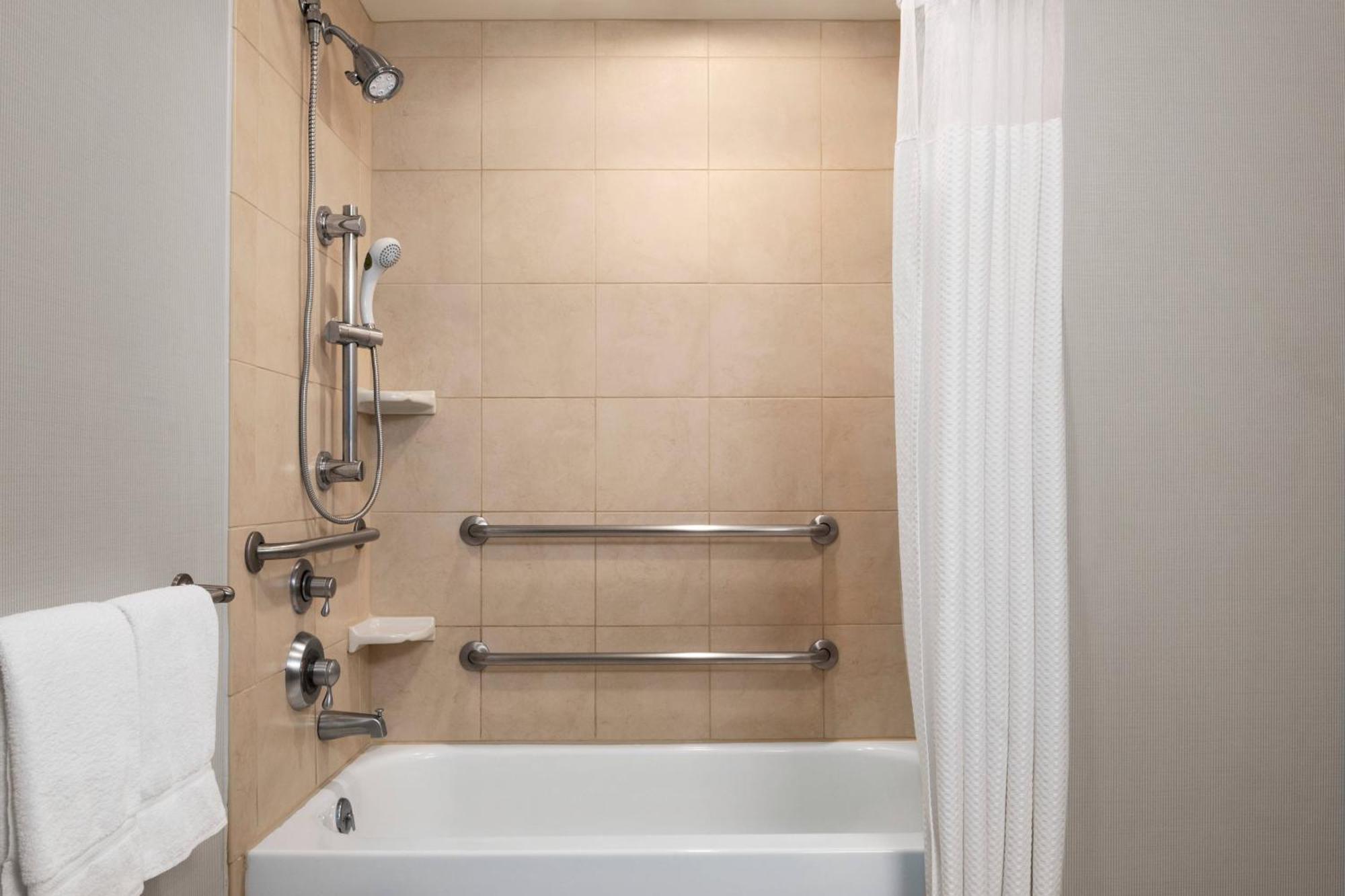 Courtyard By Marriott Madison West / Middleton Hotel Luaran gambar