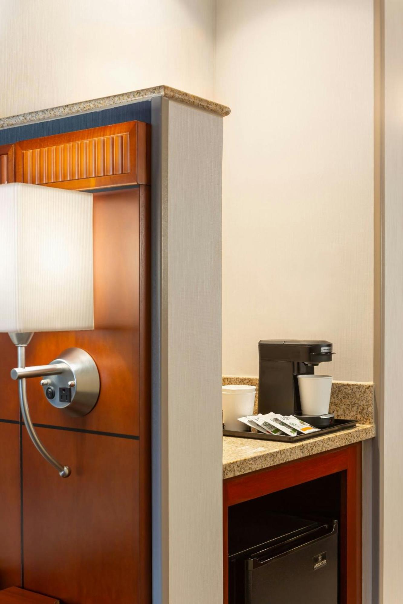 Courtyard By Marriott Madison West / Middleton Hotel Luaran gambar